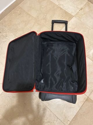 Maleta y neceser Montblanc rojos