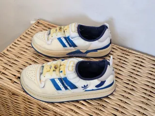 Adidas Puffylette Zapatillas Blancas y Azules