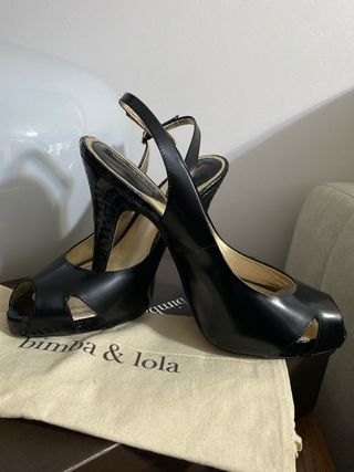 Zapatos tacón Bimba y Lola destalonados