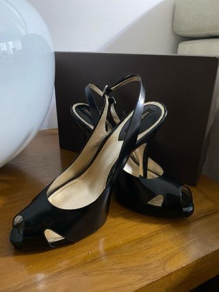 Zapatos tacón Bimba y Lola destalonados