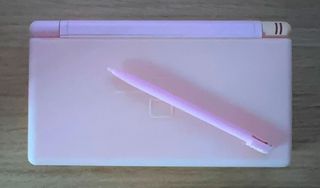 Lote de 2 Consolas Nintendo DS Lite con 1 cargador