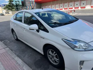 Toyota Prius 2014