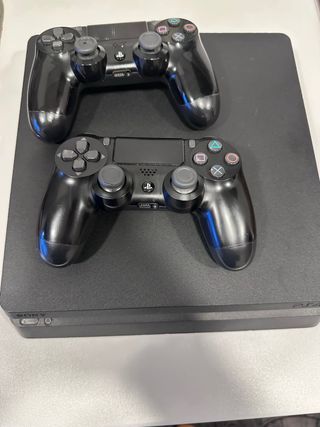PS4 (PlayStation 4) Slim Nera + 2 Manette