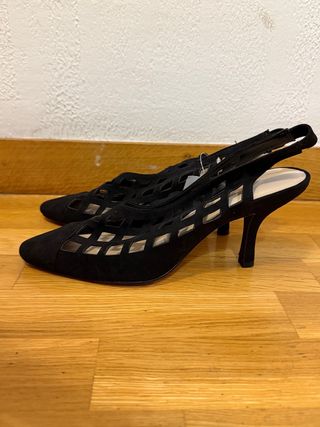 Tacones negros con tiras de rejilla, 8cm