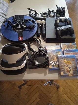 PS4 (PlayStation 4) Nera + Accessori