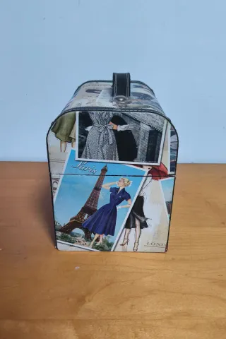 Caja joyero baúl estampado París