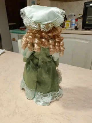 Bambola porcellana da collezione H 30 cm