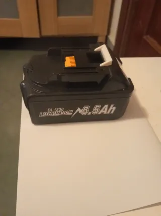 Batería Makita 18V 5.5Ah BL1830