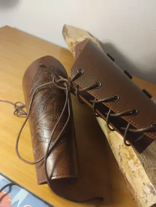 Brazaletes Guanteletes Medievales Cuero