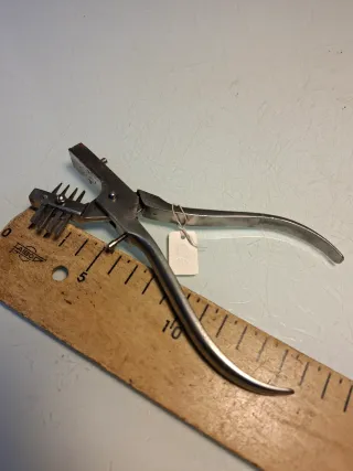 Herramienta para cuero