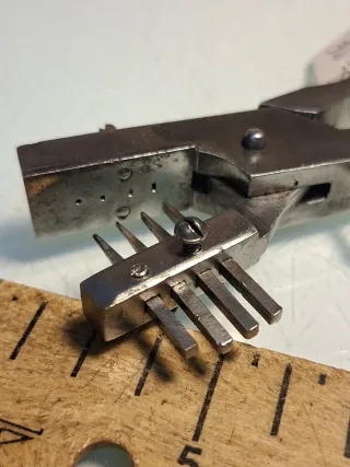 Herramienta para cuero