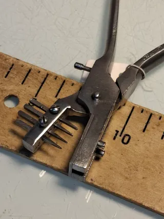 Herramienta para cuero