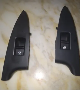 Pulsanti Alzacristalli Posteriori Alfa Giulietta