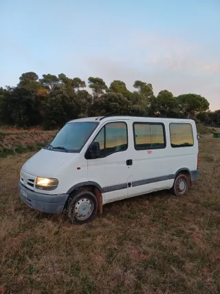 Nissan Interstar 2002