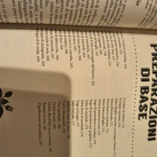 La bibbia del vegano. Oltre 250 semplici e deli...