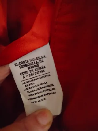 Abrigo de piel y viscosa