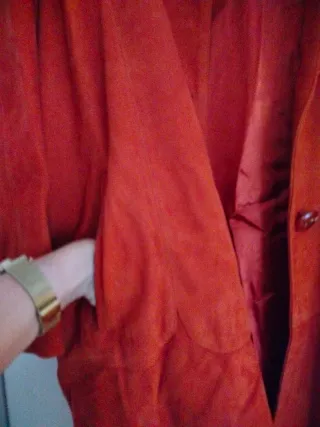 Abrigo de piel y viscosa