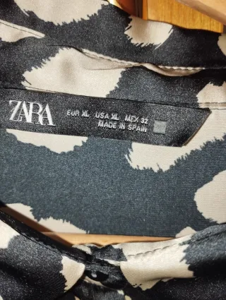 Camisa Zara Estampado Animal Negro y Beige