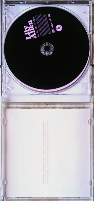 Lily Allen - It's Not Me, It's You cd