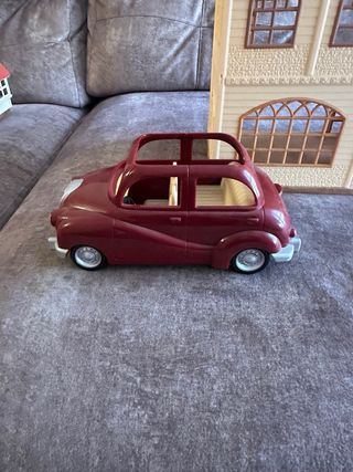 Casa Sylvanian Families con muñecos