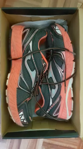 Zapatillas Joma Negras/Naranja Talla 43