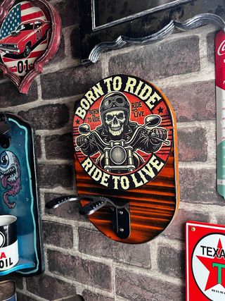 Colgador Casco Moto Born to Ride