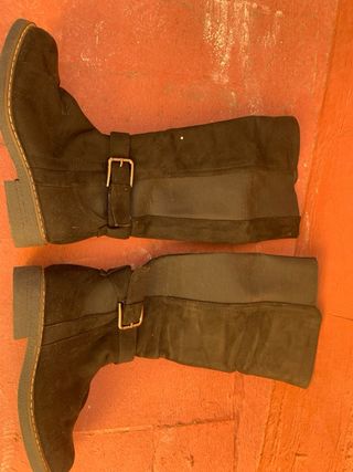 Botas altas negras