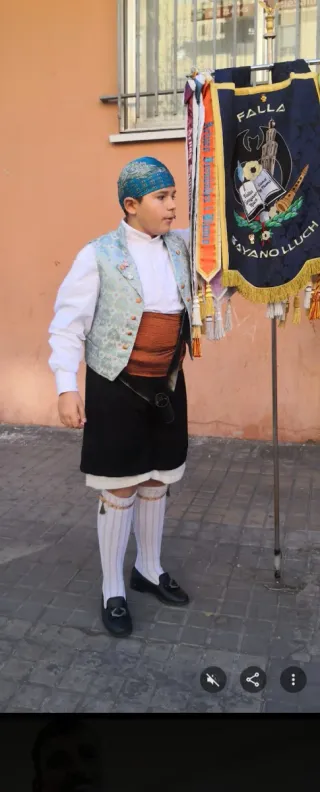 Traje Fallero Verde y Multicolor