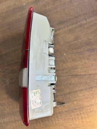 Piloto Trasero Izquierdo Land Rover Discovery 300