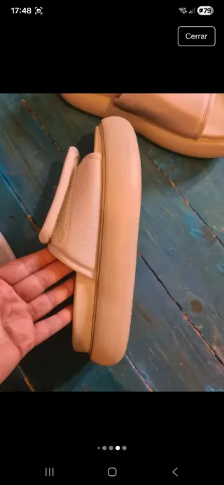 Lote Gorro Fila y Chanclas