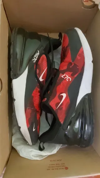 Nike Air Max 270 Talla 43