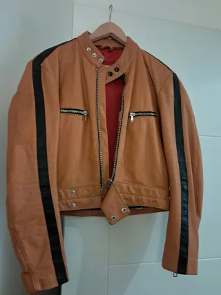 Conjunto cuero moto mujer Naranja y negro