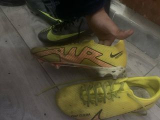 Botas de fútbol Nike CR7