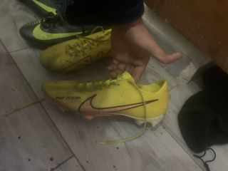Botas de fútbol Nike CR7
