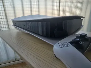 PlayStation 5 + Controller + Giochi