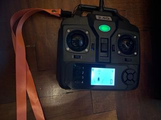 Barca esca per pesca con gps e telecomando