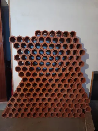 Bodeguero de ladrillo 84 piezas