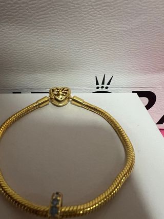 Pulsera Pandora Oro y Charm Tortuga Turquesa