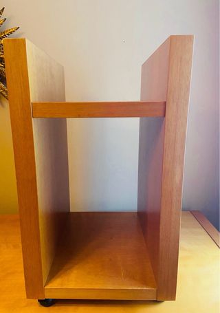 ESCRITORIO DE MADERA CON CAJONERA * URGE VENTA *