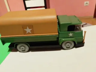 Camión Comandos coman boys