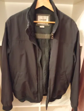 Chaqueta bomber Geox negra