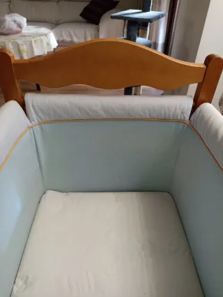 Minicuna de madera