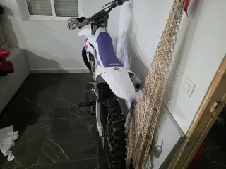 Yamaha YZF 450 Edición 50 Aniversario con 20 horas