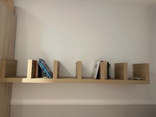 Estantería de madera color roble ikea lack