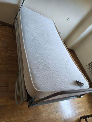 Cama geriátrica/hospitalaria