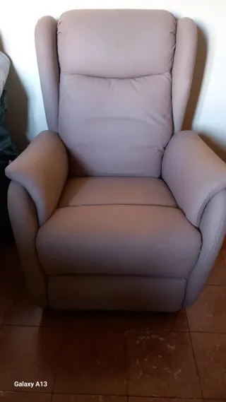 Bajada precio:Sillon relax electrico nobuck beige.