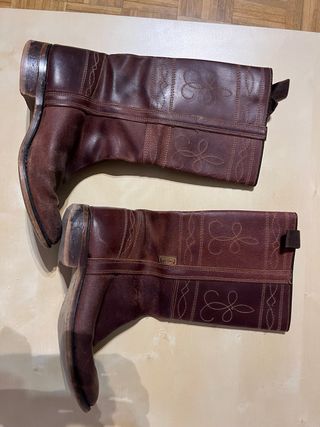 Botas de cuero marrones talla 38-39