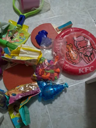 Juguetes de playa y piscina