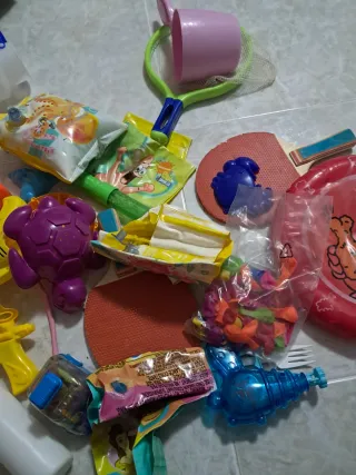 Juguetes de playa y piscina