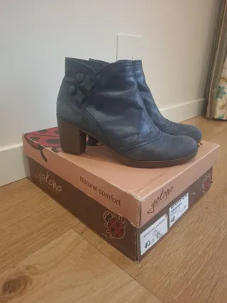Botines botas Yokono Talla 40 Azules